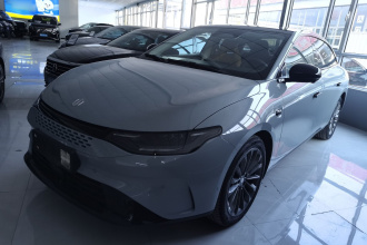 零跑汽车 零跑C01 2024款 增程 316尊享版