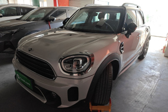 MINI Countryman 2022款 改款 1.5T COOPER 鉴赏家
