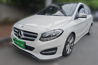 奔驰B级 2019款 B 200 动感型