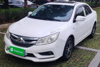 比亚迪 速锐 2015款 改款 1.5L 手动豪华型
