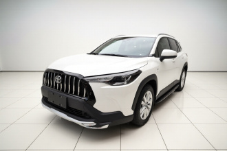 丰田 卡罗拉锐放 2024款 2.0L 先锋版