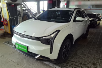 哪吒汽车 哪吒U 2022款 智400 Pro 磷酸铁锂