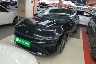 宝骏享境 2025款 插混 140km豪华版