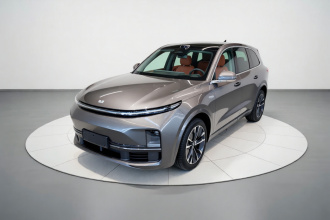 理想汽车 理想L8 2025款 Ultra 智能焕新版