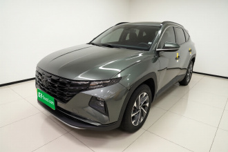 现代 2022款 途胜L 2.0L 混动·旗舰版