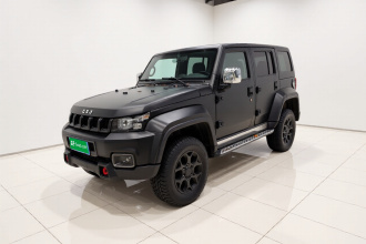 北京越野BJ40 2023款 2.0D 自动四驱刀锋英雄版先锋型