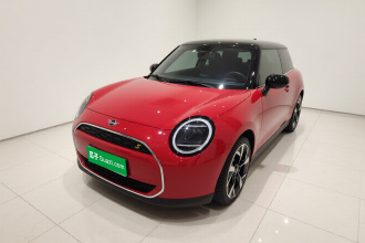 电动MINI COOPER 2024款 452km COOPER SE 艺术家