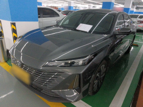 长安 逸动 2024款 1.5T GDI自动 尊贵型