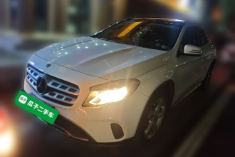 奔驰GLA 2018款 GLA 200 动感型