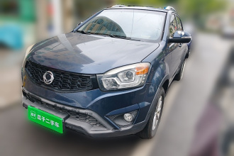 双龙 柯兰多 2014款 2.0L 汽油两驱手动舒适导航版