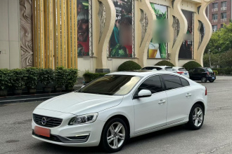 沃尔沃S60 2016款 S60L T5 智驭版
