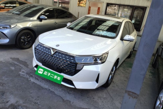 启辰D60 2023款 PLUS 1.6L XL CVT悦领版