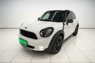 MINI Countryman 2016款 1.6T COOPER ALL4 Fun装备控