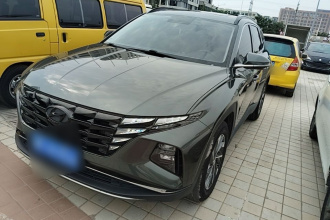 现代 2023款 途胜L 1.5T 自动两驱GLX精英版