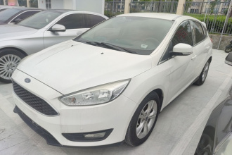 福特 福克斯 2015款 两厢 1.6L 自动舒适型