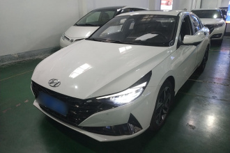 现代 伊兰特 2021款 240TGDi DCT LUX尊贵版