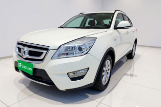北京汽车 绅宝X65 2015款 2.0T 自动舒适型