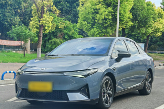 小鹏P5 2022款 550E