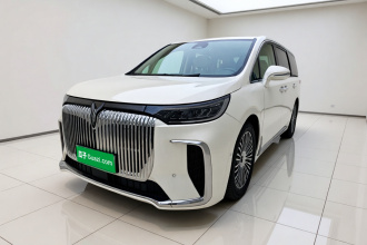 岚图汽车 岚图梦想家 2025款 PHEV 四驱旗舰鲲鹏版