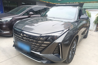 长安UNI-Z 2025款 1.5T 尊贵型