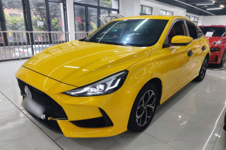 名爵 MG5 2021款 改款 180DVVT CVT青春豪华版