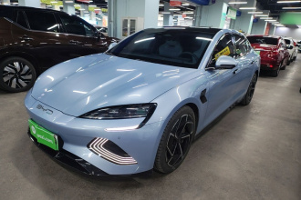 比亚迪 海豹 2022款 700km 长续航后驱版