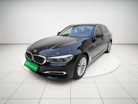 宝马5系新能源 2020款 里程升级版 530Le 豪华套装