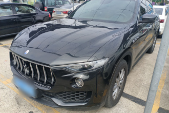 玛莎拉蒂 Levante 2016款 3.0T 标准型