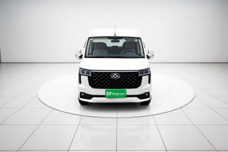 上汽大通MAXUS 新途V80 2025款 PRO傲运通 2.0T  自动长轴中顶 6/7/8/9座
