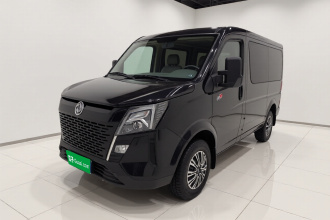 东风御风 御风 2023款 V9+ 2.0T 自动前驱多功能短轴低顶5/6座