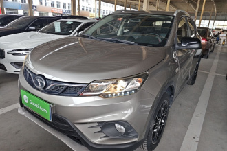 东南DX3 2018款 1.5T CVT尊贵型