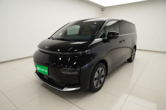 吉利银河 翼真L380 2024款 140度 8座 四驱Max