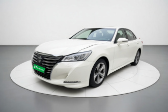 丰田 皇冠 2015款 2.5L 智享版