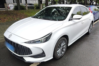 名爵 MG5 2025款 180DVVT 全球豪华版