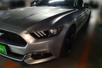 福特 Mustang 2017款 2.3T 性能版