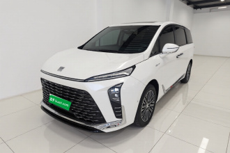 别克GL8新能源 2024款  陆尊 奢享版 7座