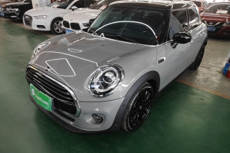 MINI 2021款 1.5T COOPER 艺术家 五门版