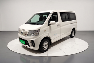 长安凯程 长安睿行M60 2023款 1.5L GDI精英型客车6/7座