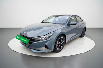 现代 伊兰特 2022款 1.5L CVT LUX尊贵版
