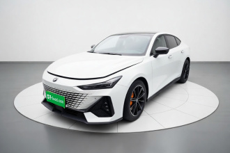 长安UNI-V 2022款 1.5T 尊贵型