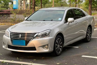 丰田 皇冠 2012款 2.5L Royal 真皮版