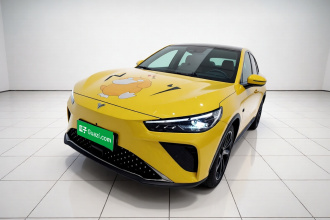 哪吒汽车 哪吒L 2024款 增程 310 闪充红衣版
