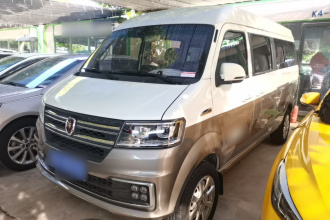 金杯 新海狮S 2023款 1.5L 财富版客车5/6/7座无空调版SWC15M