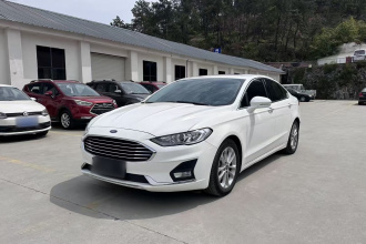 福特 蒙迪欧 2020款 EcoBoost 180 时尚型