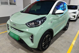 奇瑞QQ 小蚂蚁 2022款 改款 甜粉款 半糖版 三元锂 30.6kWh 30kW 301km
