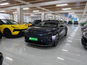 蔚来ET9 2025款 102kWh 签名版