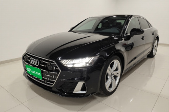 奥迪A7L 2022款 45 TFSI S-line 筑梦未来版
