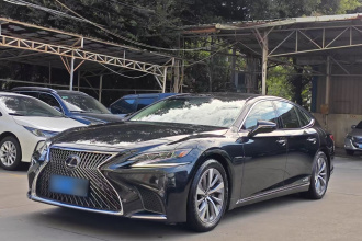 雷克萨斯LS 2018款 500h 卓越版 国VI