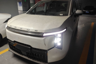 上汽大通MAXUS 大家7 2024款 改款 超混 长续航版 悦享版