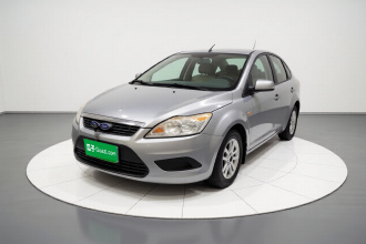 福特 福克斯 2011款 三厢 1.8L 手动经典型